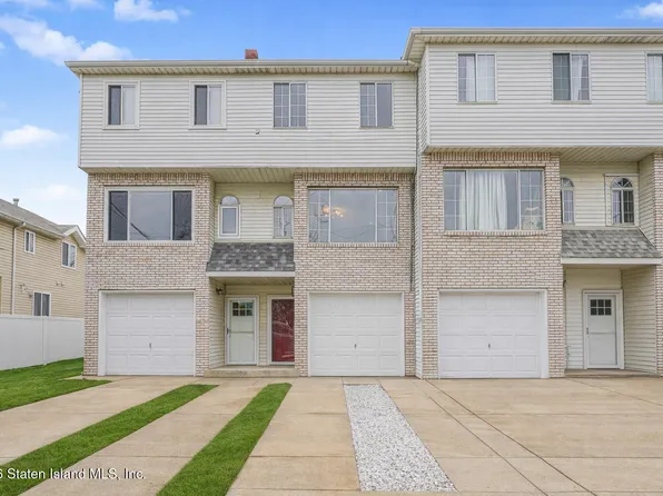 36 Journeay St, Staten Island, NY 10303