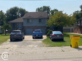 44441 Davis Dr, Utica, MI 48317