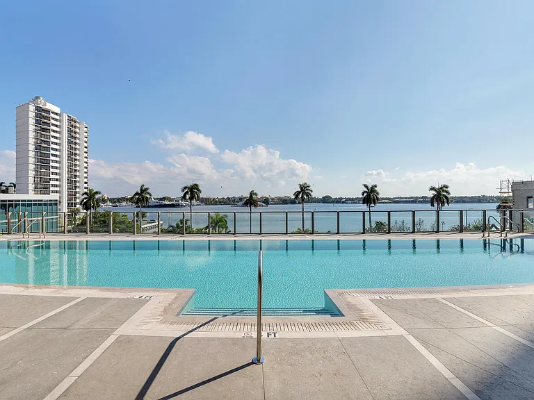 1333 S Flagler Dr #1502 — Photo 36