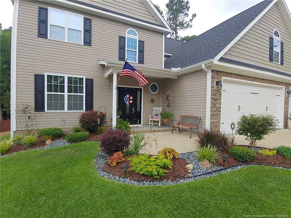 2nd image of 38 Lakewind Ct