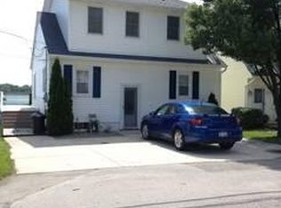 1517 Oakland St, Saint Clair, MI