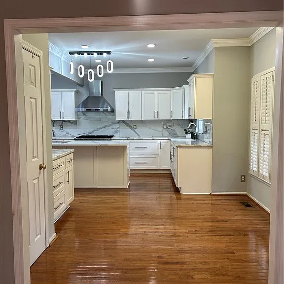 12305 Maybrook Ln — Photo 6