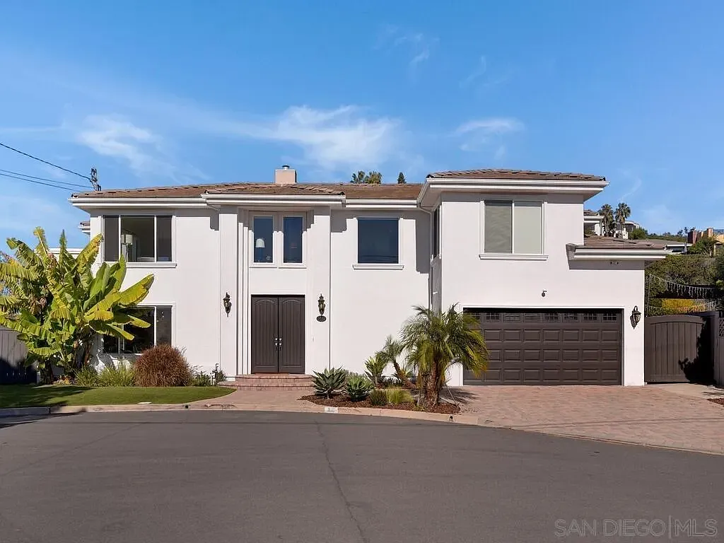 4 bed, 4.0 bath, 2990 sqft, $13,000 — Photo 1