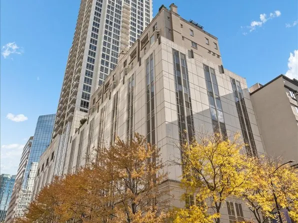 55 E Erie St APT 1903, Chicago, IL 60611