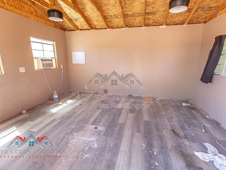 38414 N 12th St — Photo 93