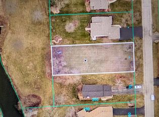 1404 Pier Dr, Davis, IL 61019