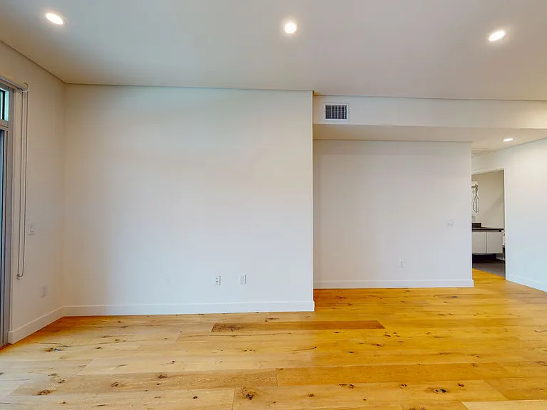 938 S Orange Grove Ave #203 — Photo 7