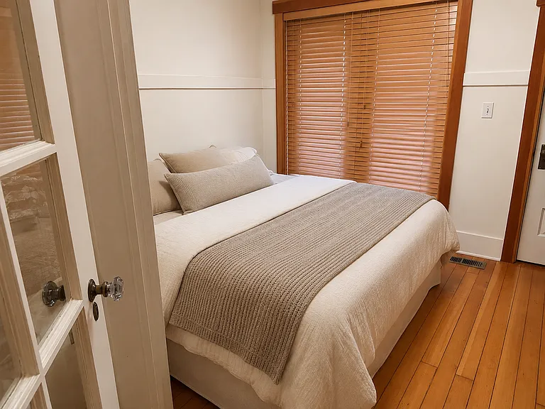 Downstairs bedroom with 2 closets