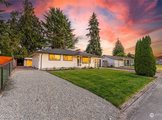 702 Cedar Dr SE, Auburn, WA