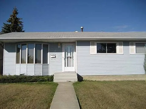 6104 140th Ave NW #1A photo 1