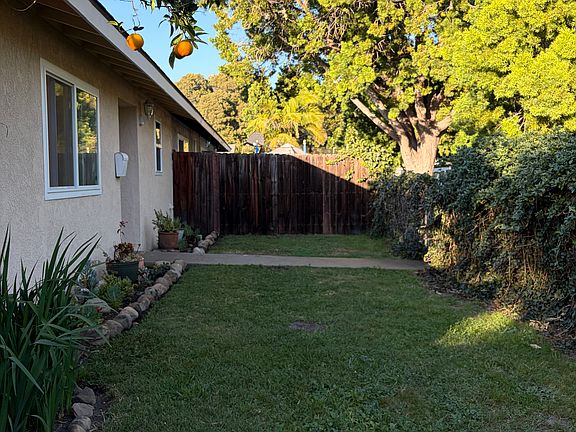 4th image of 836 W Sola St