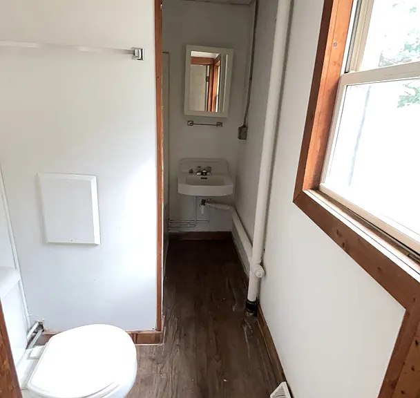 543 McDonough St — Photo 4