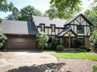 6705 Atwell Ct, Charlotte, NC 28211