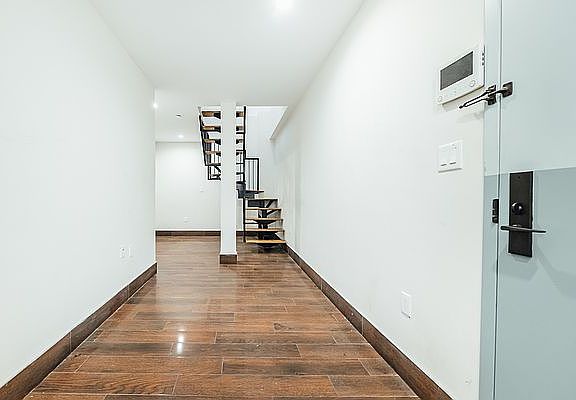 5th image of 104 Central Ave #1A