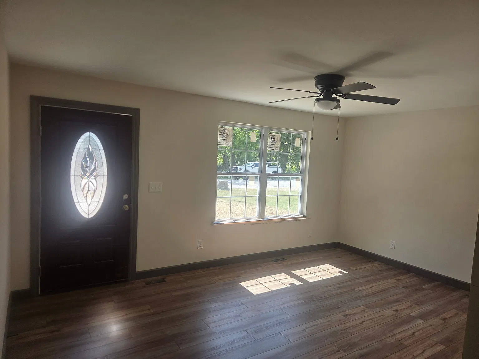 2 bed, 975 sqft, $1,565 — Photo 4