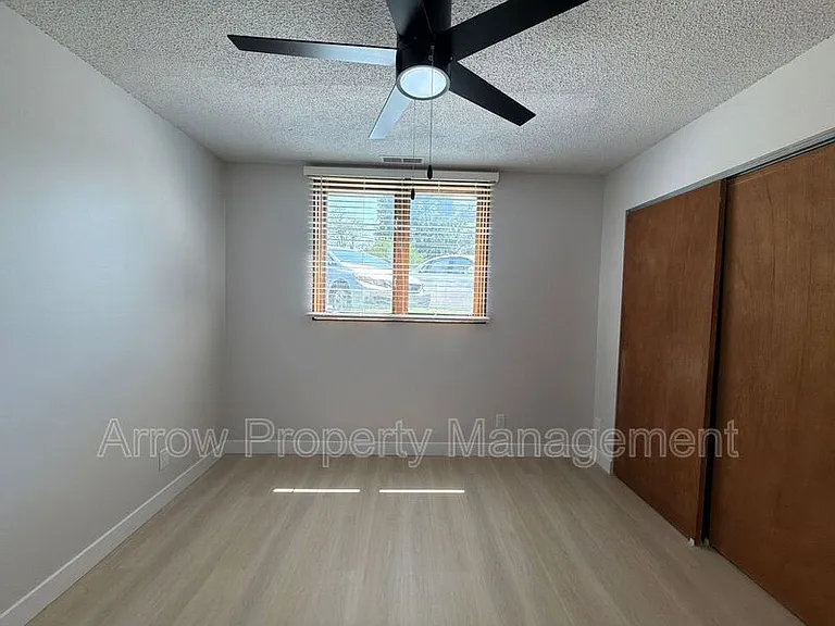 2323 T St #7 — Photo 8