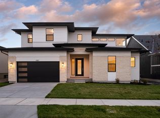 11817 S Laurel Chase Dr, Riverton, UT 84065