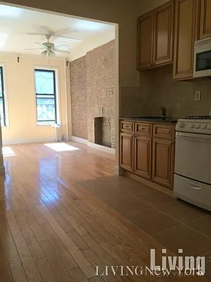 Rented by Living New York | media 25