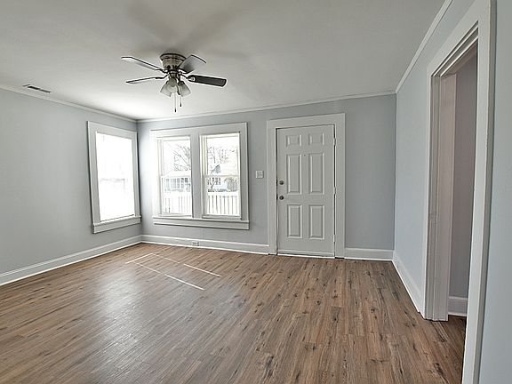 4th image of 621 Flint St