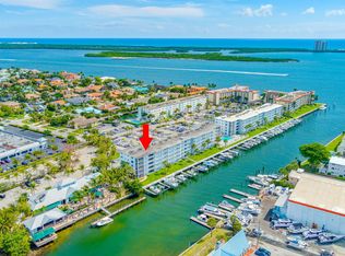 108 Paradise Harbour Blvd APT 512, North Palm Beach, FL 33408