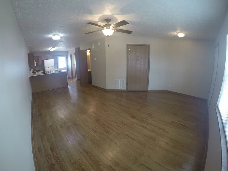 Crosspoint Apartments — Photo 47