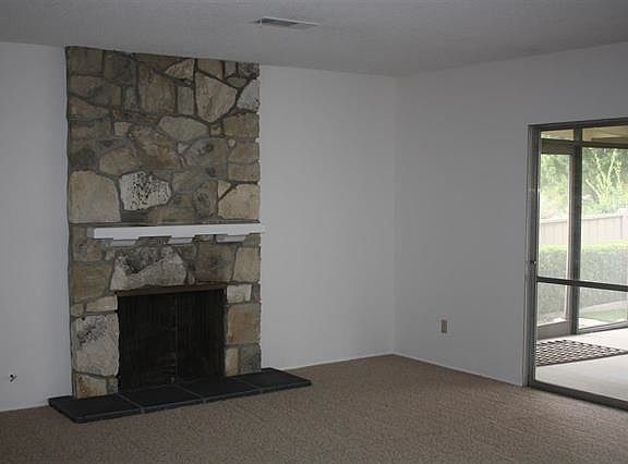 3rd image of 18066 Verano Dr
