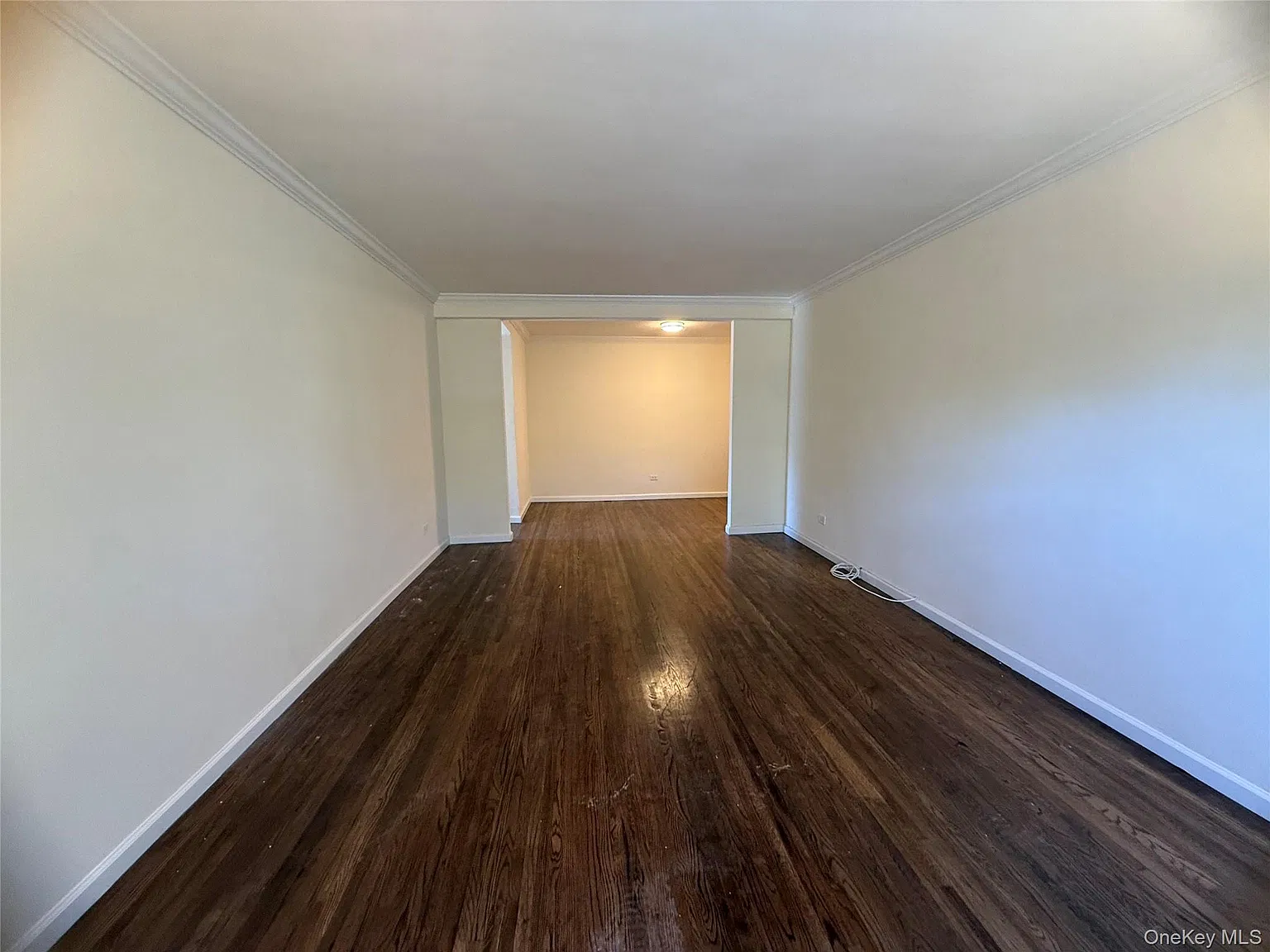 1 bed, 1.0 bath, 800 sqft, $2,400 — Photo 2