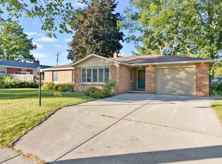 1468 Langlade Ave, Green Bay, WI 54304