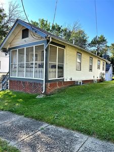 3410 Pleasant St, Des Moines, IA, 50312