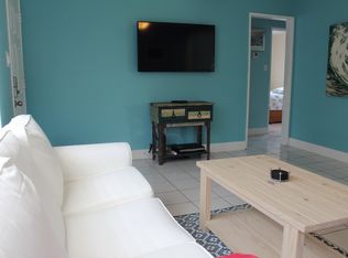 315 Bay Plz, Treasure Island, FL 33706
