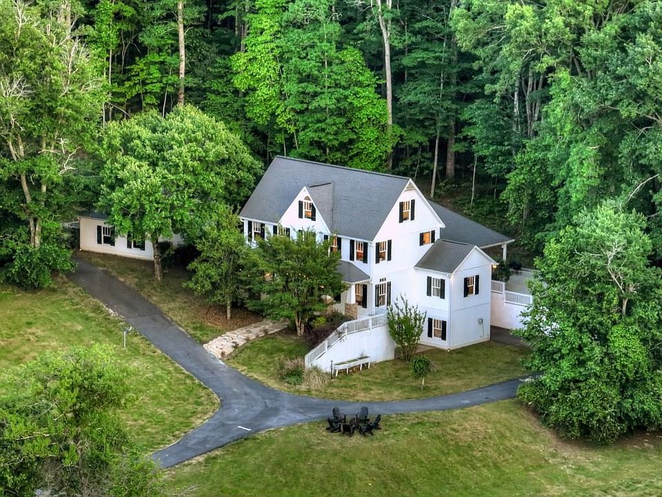 1st image of 247 Craigtown Rd