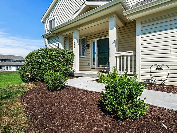 2nd image of 7452 Thomas Dr