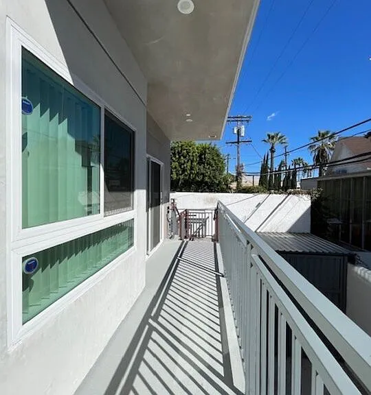 11042 La Maida St #202 — Photo 22
