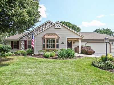 W163N7700 Tamarack Trl, Menomonee Falls, WI, 53051