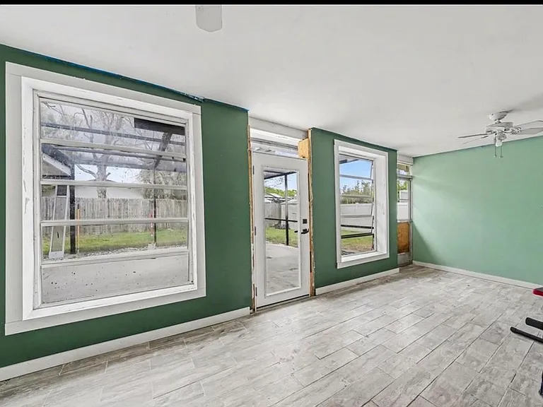 1810 Driftwood Cir S — Photo 5