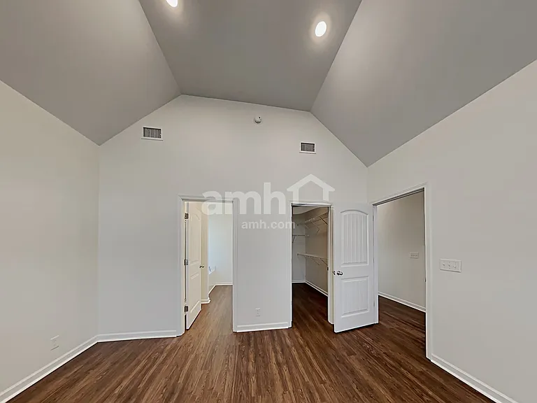 2055 Shafer Dr — Photo 9