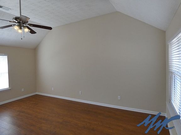 5th image of 719 Wildwood Dr