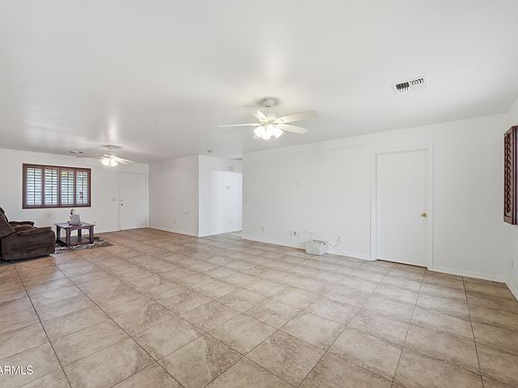 3rd image of 3527 E BATTEN Road