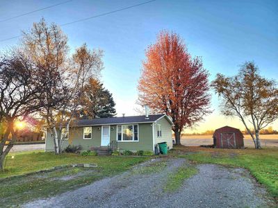 2098 Townline Rd, Kawkawlin, MI, 48631