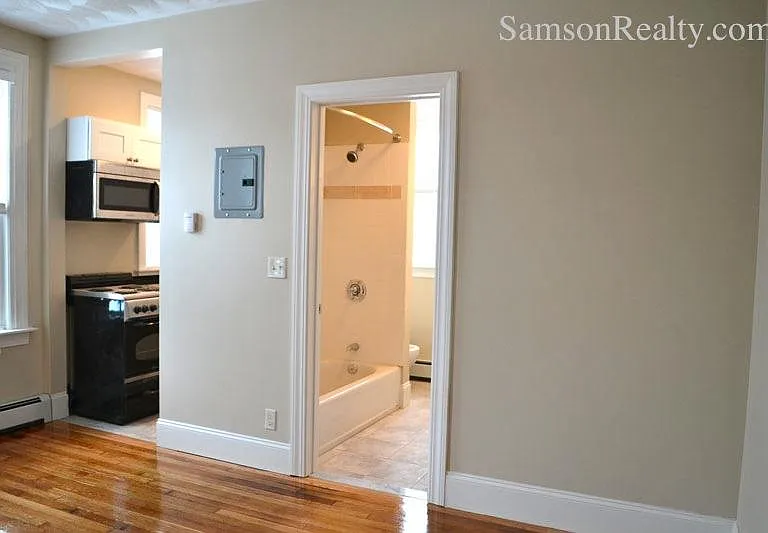 80 Medway St #10 — Photo 15