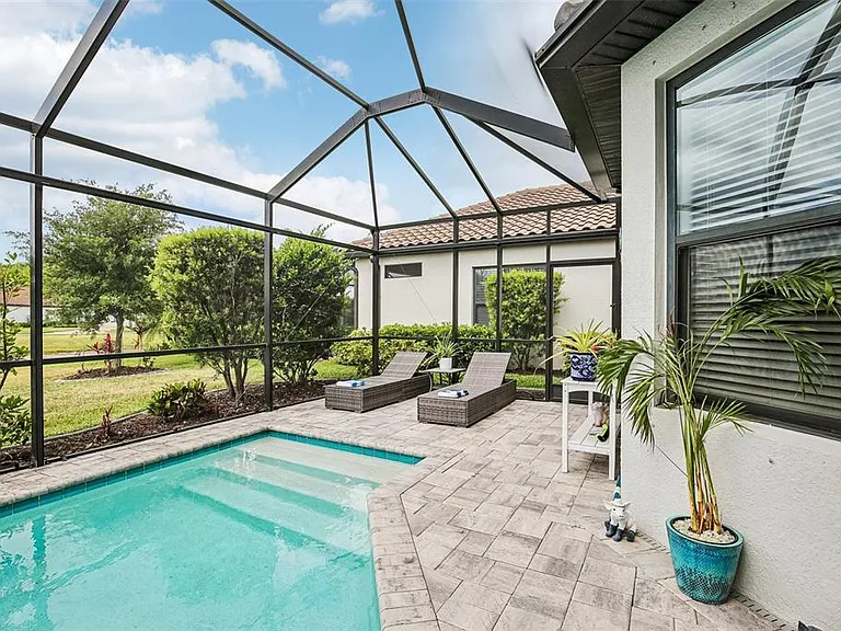 10834 Calluna Dr — Photo 30