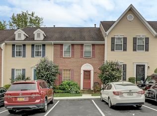 9 Winchester Ave, Peekskill, NY 10566