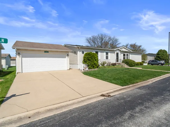1080 Apple Ln, Manteno, IL 60950