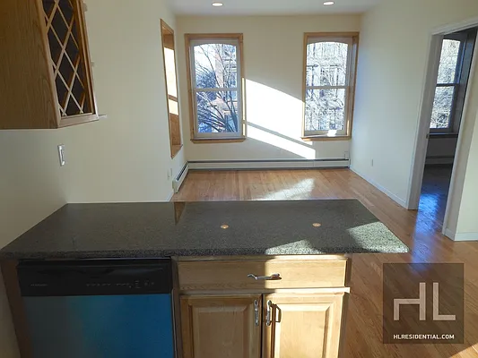 Rented by Highline Residential | media 20