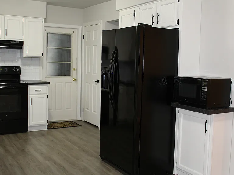 2103 Foxfire Dr — Photo 6