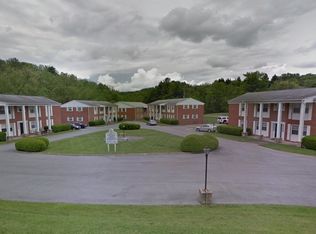 312 Valleydale St #B2, Bluefield, VA 24605