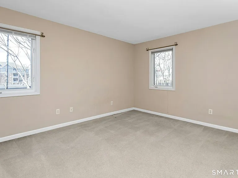 3250 Fairfield Ave #300 — Photo 15