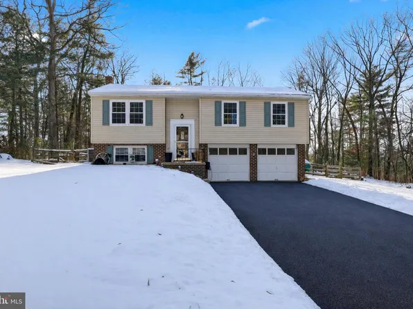 276 Oakbrook Dr, Felton, PA 17322