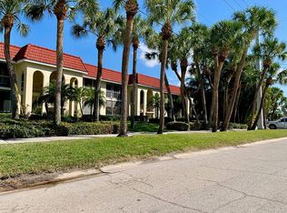 141 Avenida Messina #13, Sarasota, FL 34242