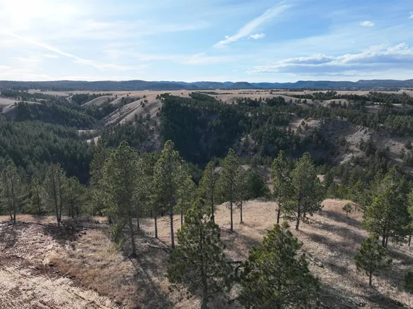5303 Cloud Peak Dr, Rapid City, SD 57702